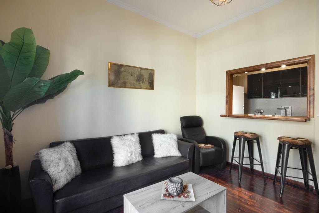 Central Apt In Town Corfu  Bagian luar foto